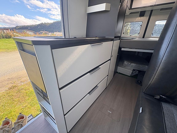 Adria Twin 600SPB TRUMA  / LEVERT MED NY SERVICE / 9G / SOLCELLE! 11 of 26