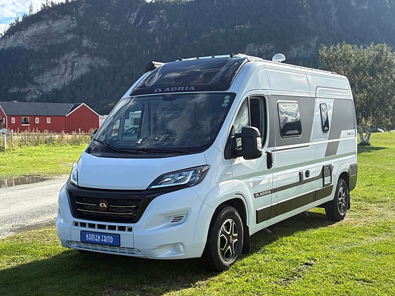 Adria Twin 600SPB TRUMA  / LEVERT MED NY SERVICE / 9G / SOLCELLE! 3 of 26