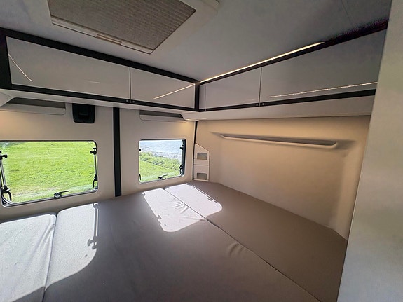 Adria Twin 600SPB TRUMA  / LEVERT MED NY SERVICE / 9G / SOLCELLE! 21 of 26