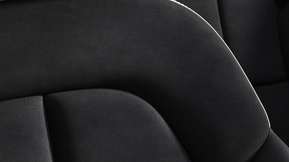 Volvo XC40 27 of 28
