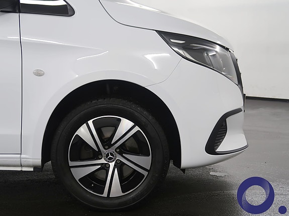 Mercedes-Benz Vito 116 2 of 24