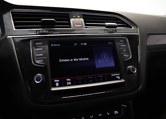 Volkswagen Tiguan 17 of 30