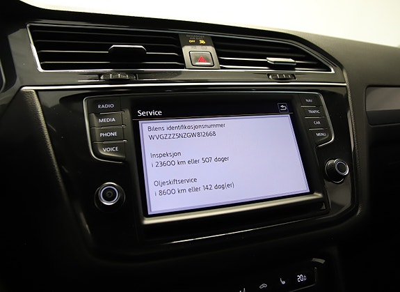 Volkswagen Tiguan 22 of 30