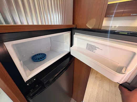 Rapido 696 F PREMIUM EDITION / FACE TO FACE / GULVVARME / QUEENBED / GULVMATTER! 19 of 30