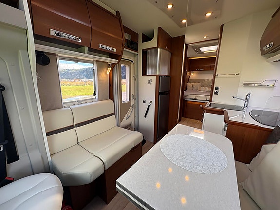 Rapido 696 F PREMIUM EDITION / FACE TO FACE / GULVVARME / QUEENBED / GULVMATTER! 8 of 30