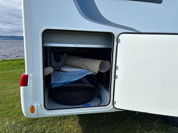 Rapido 696 F PREMIUM EDITION / FACE TO FACE / GULVVARME / QUEENBED / GULVMATTER! 5 of 30