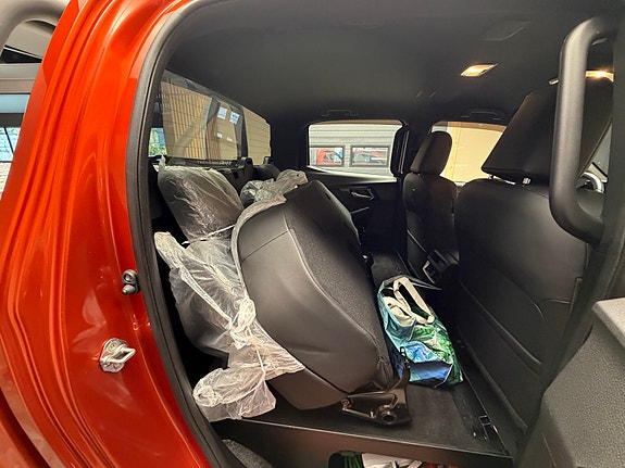 Isuzu D-max 28 of 30
