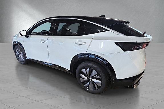 Nissan Ariya 7 of 24