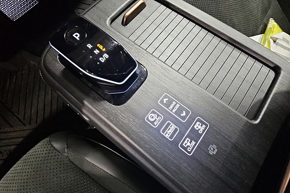 Nissan Ariya 20 of 24