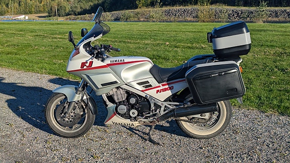 Yamaha FJ 1200 2 of 16