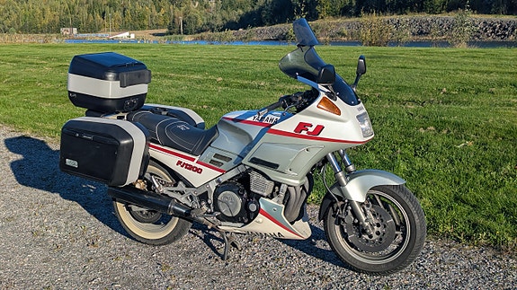 Yamaha FJ 1200 6 of 16