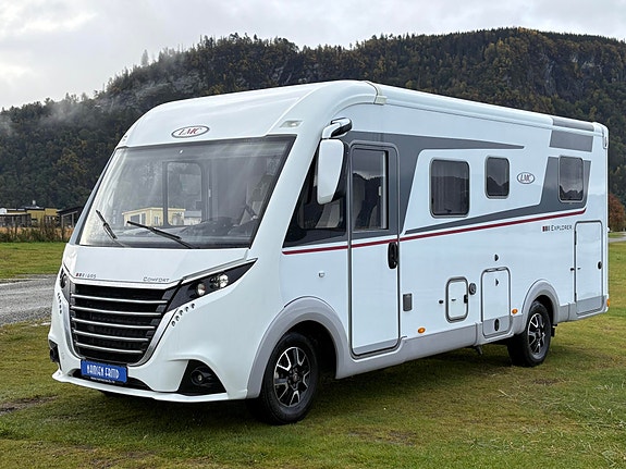 LMC COMFORT I695 TRUMA / AUTOMAT / ROMSLIG / LAV KM STAND / 2 of 26