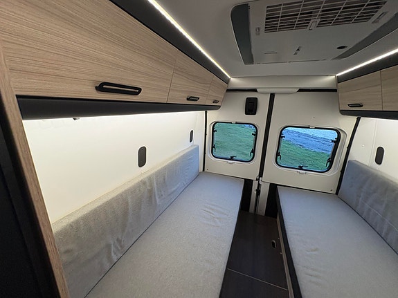 Sun Living S 65 SL AC / MARKISE / 2 LANGSGÅENDE SENGER / ROMSLIG 17 of 23