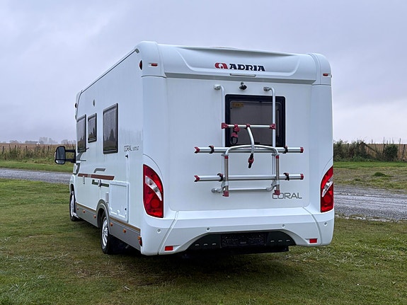 Adria Coral S 670 SLT STØTTEBEN / SYKKELSTATIV / MARKISE / STEKEOVN/ AC ! 3 of 23
