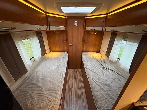 Adria Coral S 670 SLT STØTTEBEN / SYKKELSTATIV / MARKISE / STEKEOVN/ AC ! 12 of 23