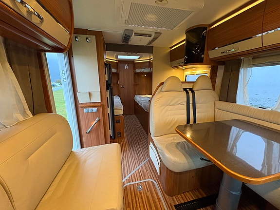 Adria Coral S 670 SLT STØTTEBEN / SYKKELSTATIV / MARKISE / STEKEOVN/ AC ! 7 of 23