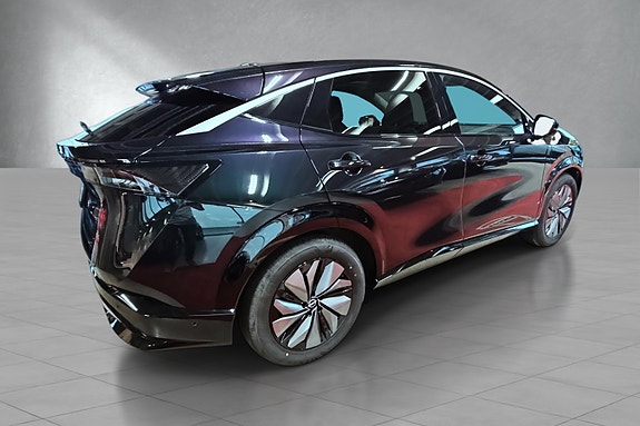 Nissan Ariya 7 of 27