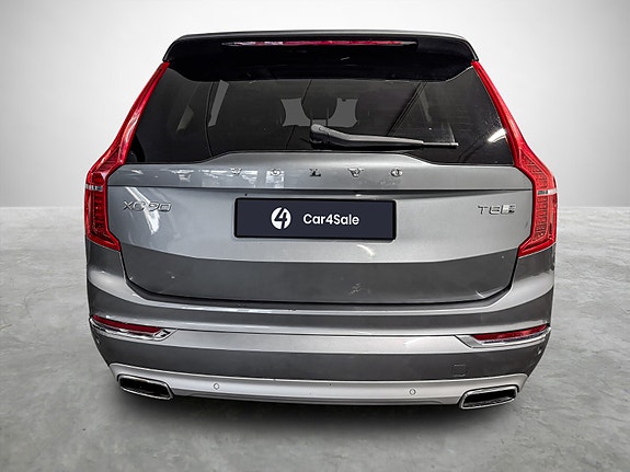 Volvo XC90 4 of 30