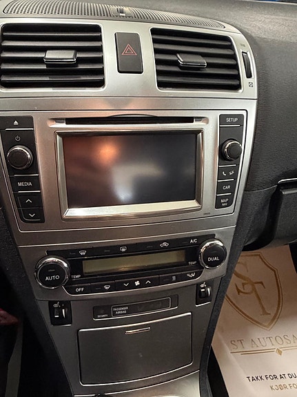 Toyota Avensis 22 of 29