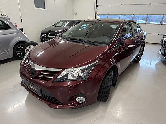 Toyota Avensis 12 of 29