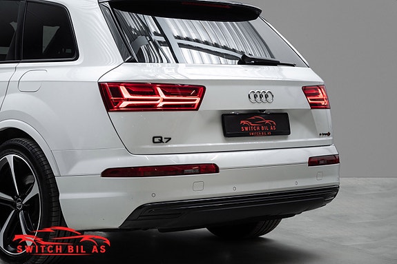 Audi Q7 6 of 30