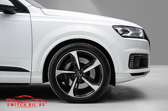 Audi Q7 8 of 30