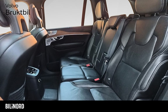 Volvo XC90 17 of 18