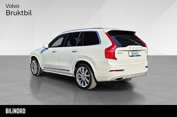 Volvo XC90 4 of 18