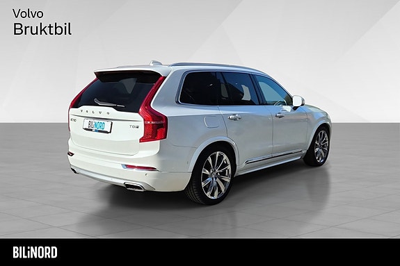 Volvo XC90 6 of 18