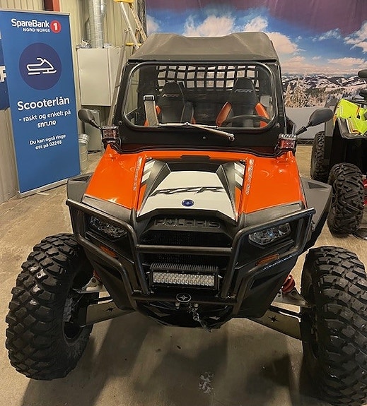Polaris RAZOR 900 2 of 7