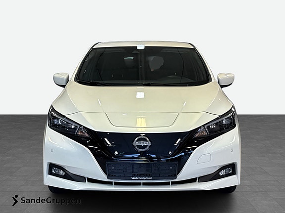 Nissan Leaf 8 of 15
