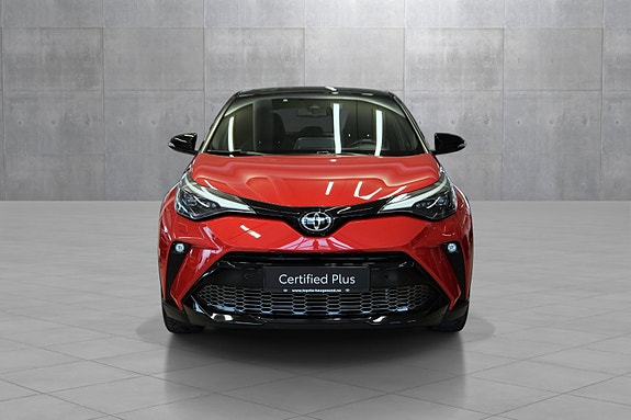 Toyota C-HR 10 of 30