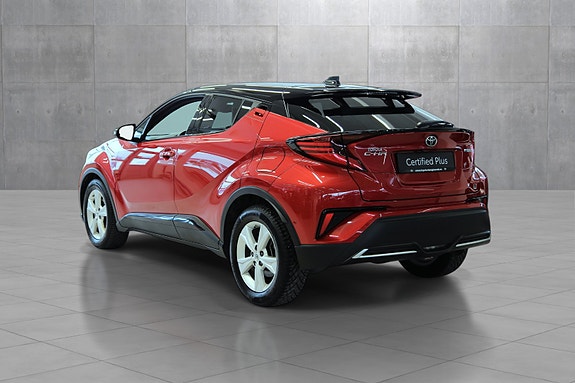 Toyota C-HR 5 of 30