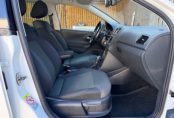 Volkswagen Polo 20 of 29