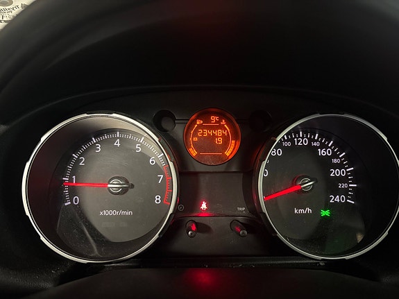 Nissan Qashqai+2 19 of 30