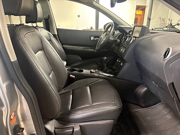 Nissan Qashqai+2 10 of 30