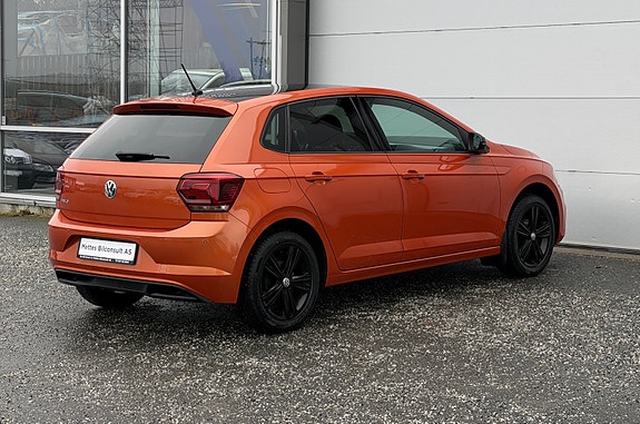 Volkswagen Polo 10 of 30