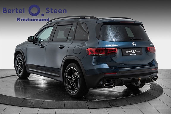 Mercedes-Benz GLB220 d 3 of 28