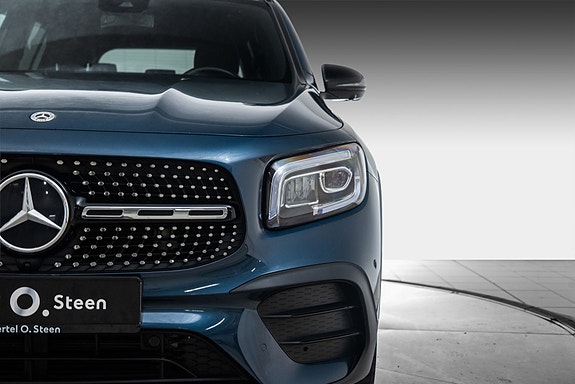 Mercedes-Benz GLB220 d 9 of 28