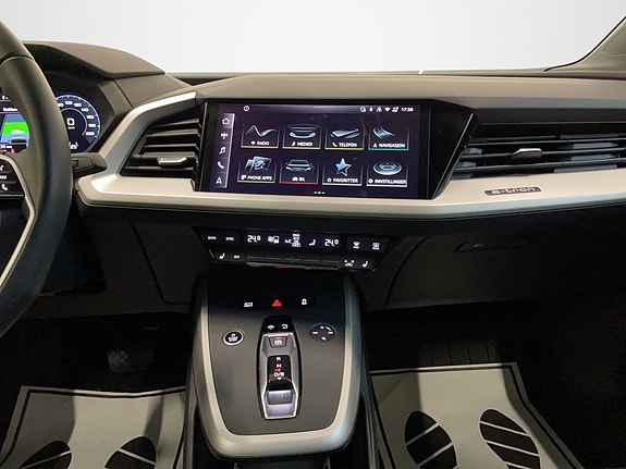 Audi Q4 e-tron 21 of 30