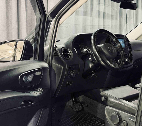 Mercedes-Benz Vito 119 21 of 26