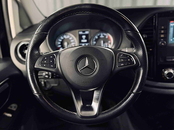 Mercedes-Benz Vito 119 24 of 26