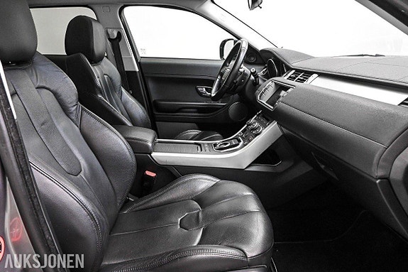 Land Rover Range Rover Evoque 23 of 30