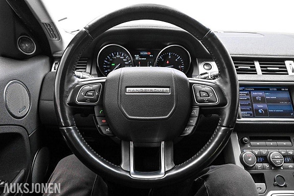Land Rover Range Rover Evoque 17 of 30