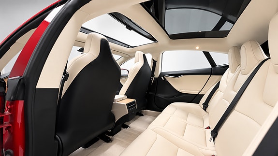 Tesla Model S 26 of 30