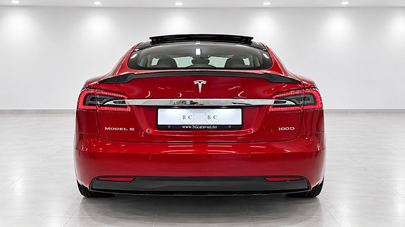Tesla Model S 6 of 30