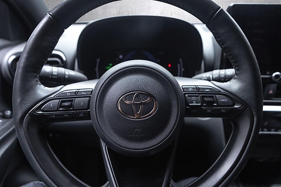 Toyota Yaris Cross 10 of 20