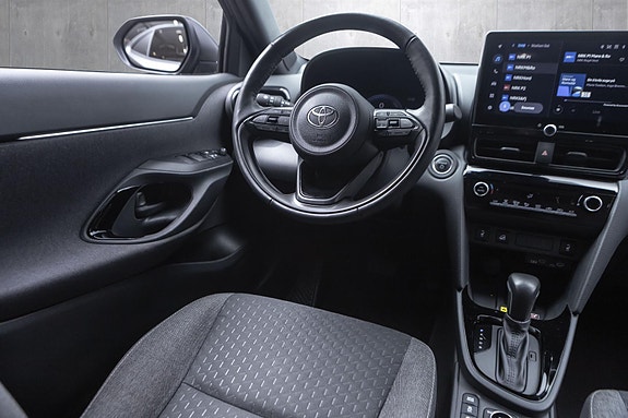 Toyota Yaris Cross 17 of 20