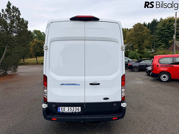 Ford E-Transit 350 L4 Van 8 of 30