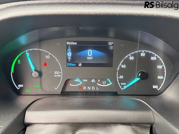 Ford E-Transit 350 L4 Van 25 of 30